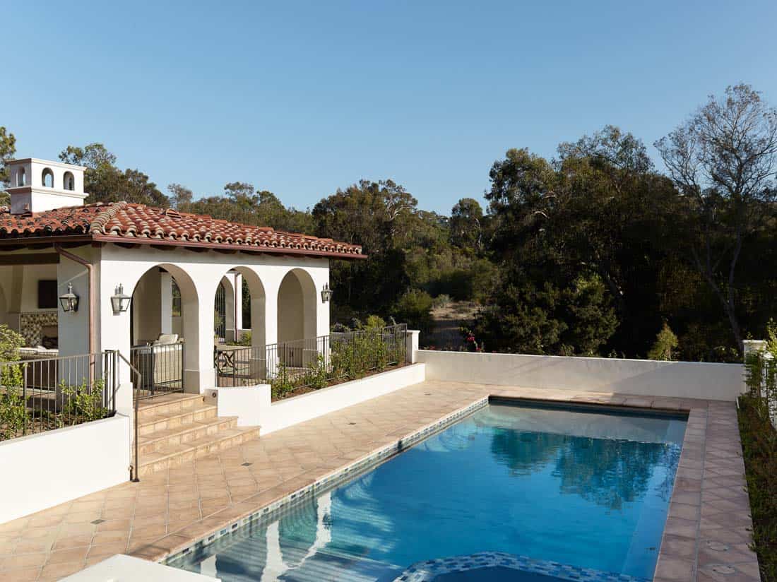 spanish-coastal-mediterranean-swimming-pool