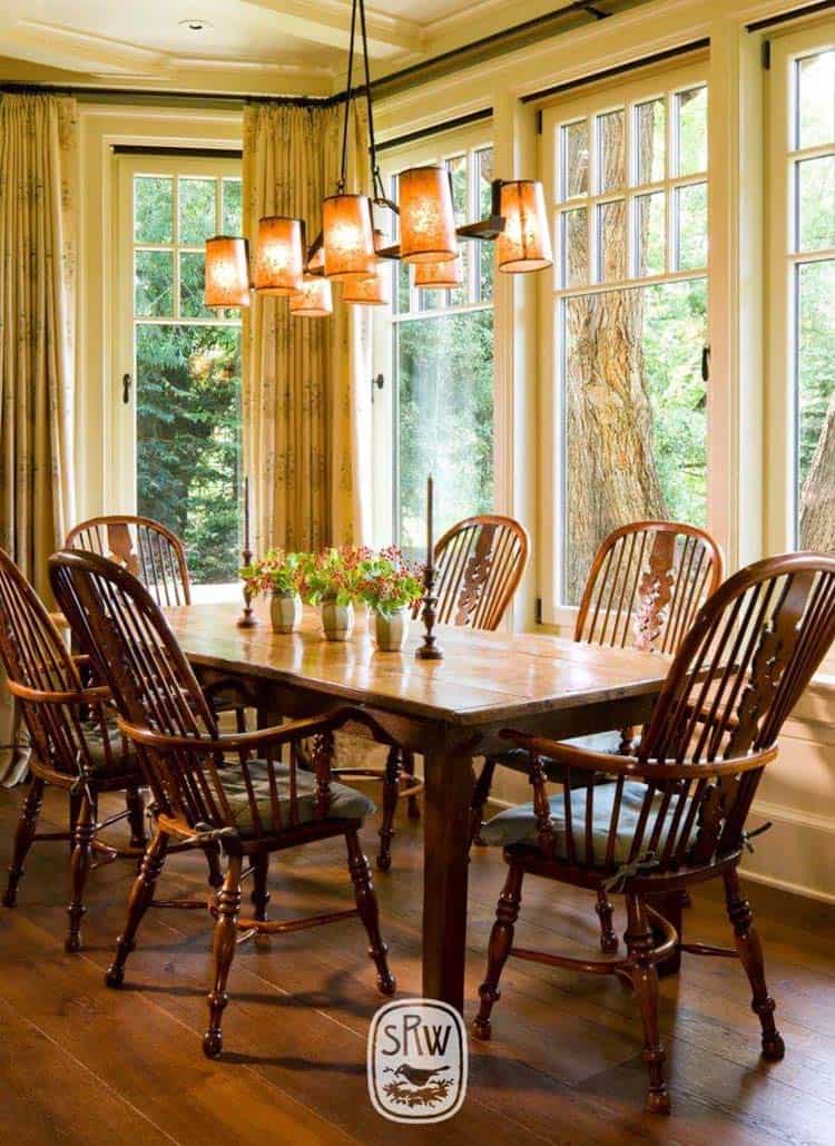 rustic-dining-room