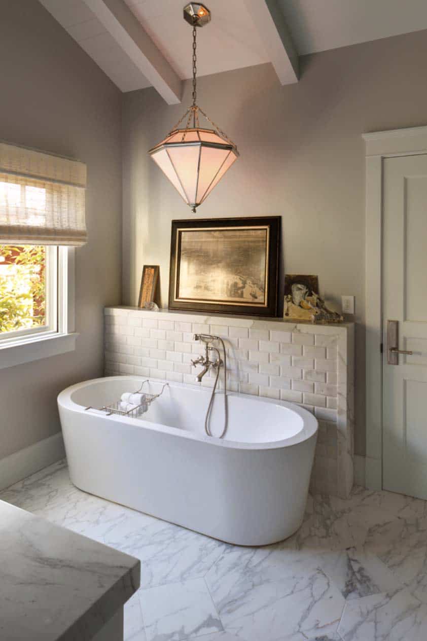 transitional-style-bathroom