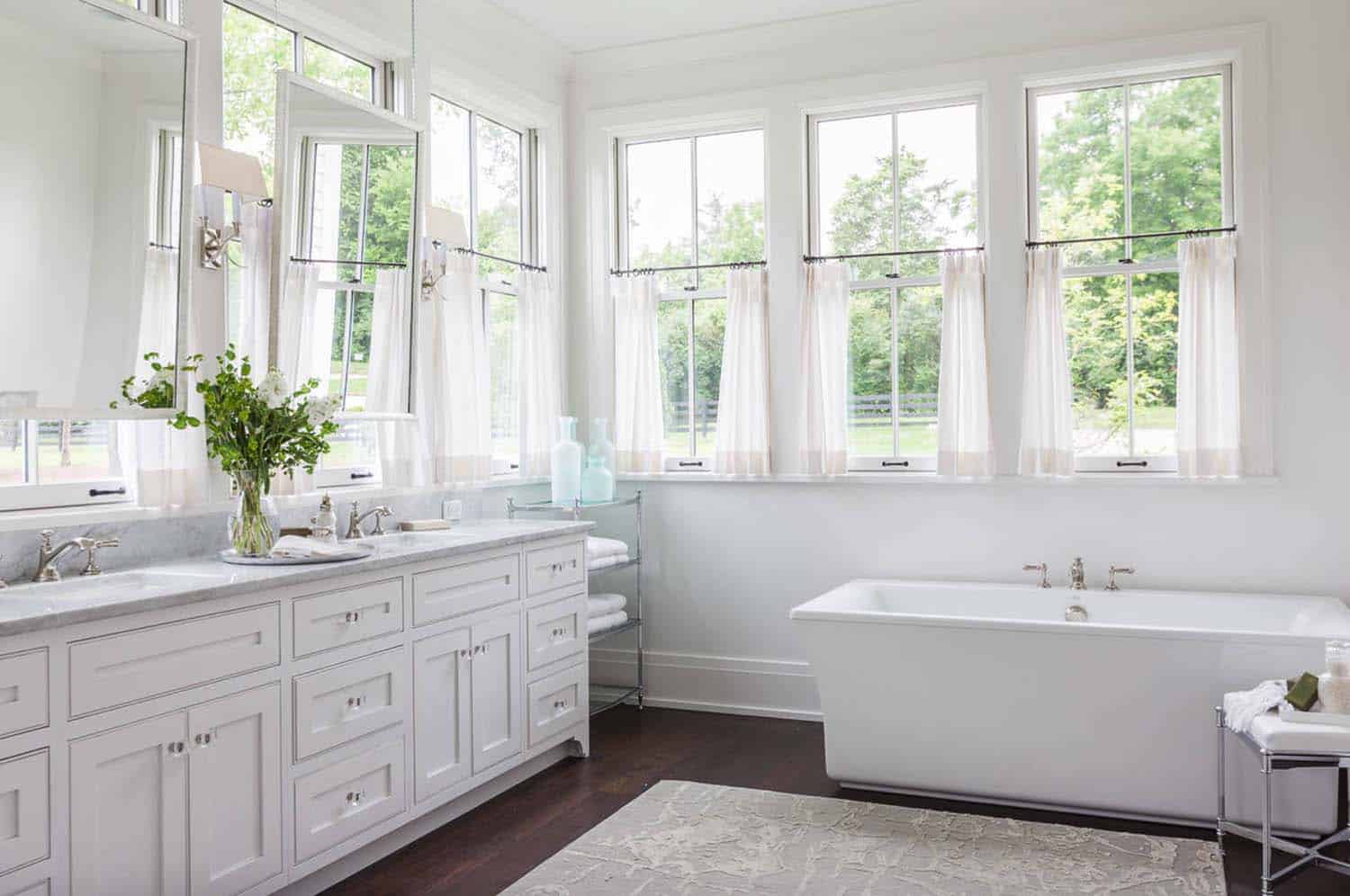 transitional-bathroom