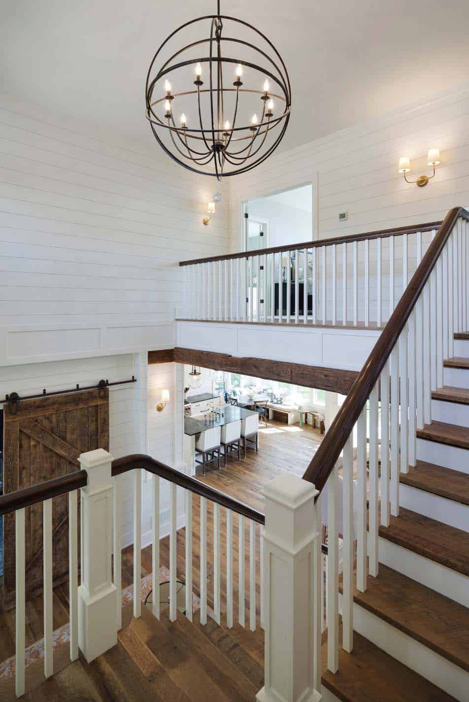 beach-style-staircase