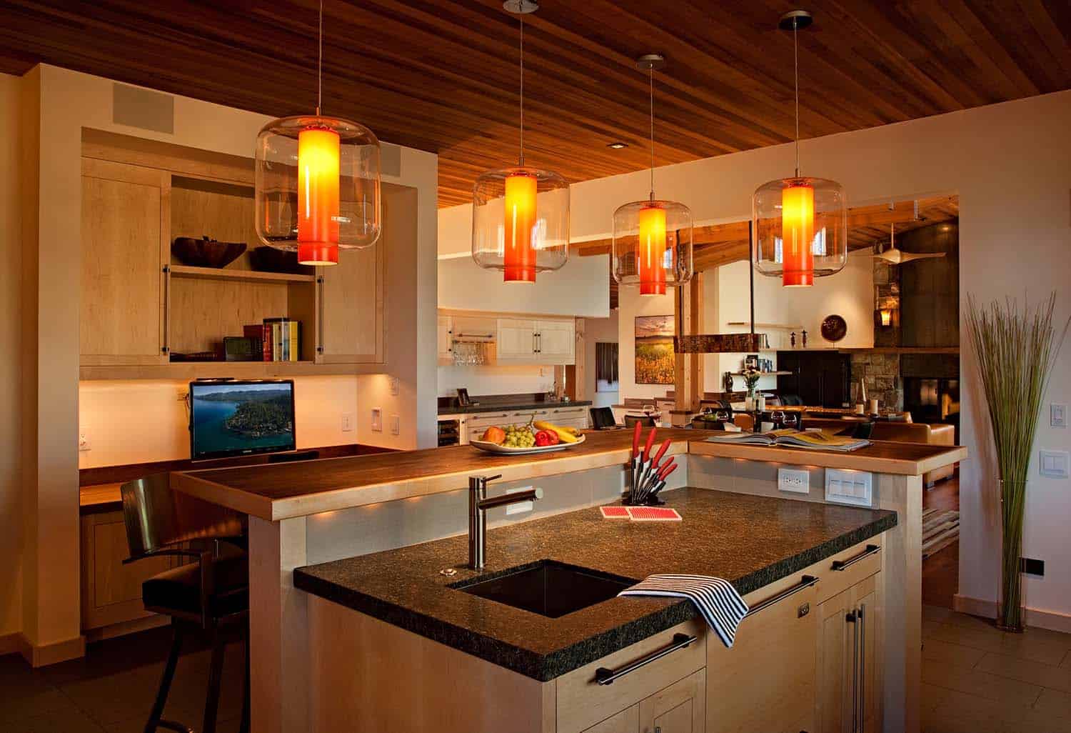 rustic-home-kitchen