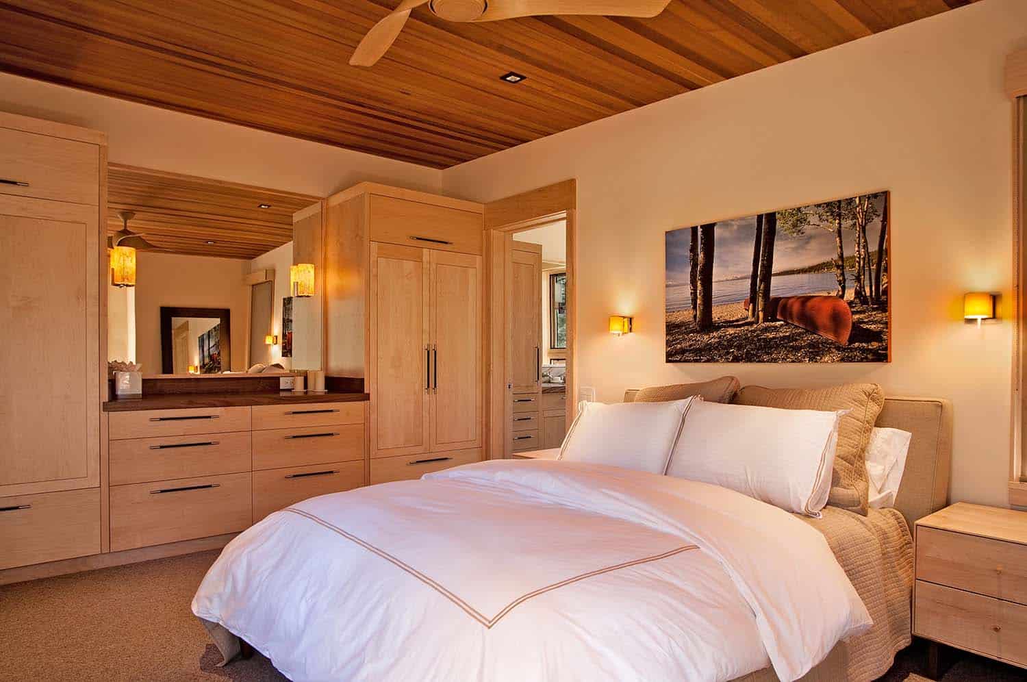 rustic-home-bedroom