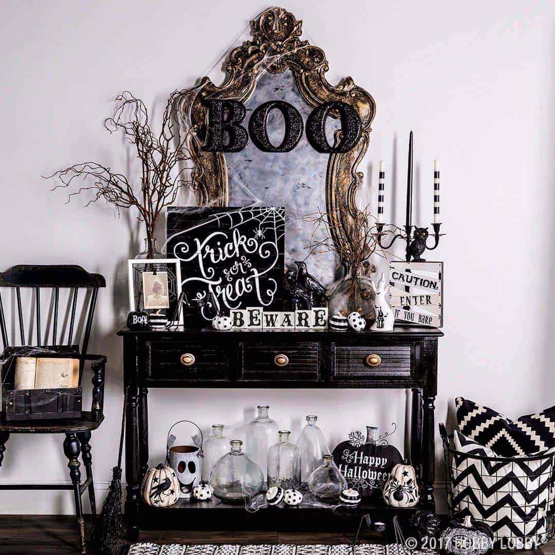 halloween-decorated-console-table