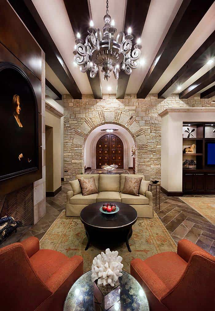 mediterranean-living-room