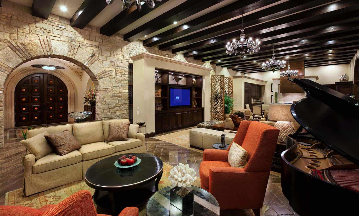 mediterranean-living-room
