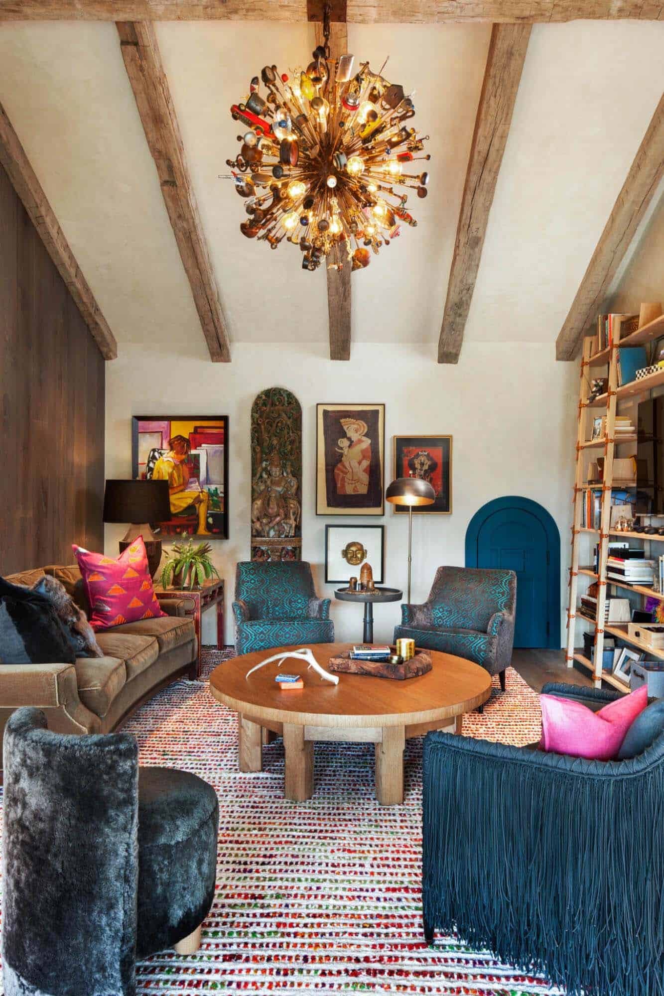 rustic-mountain-home-library