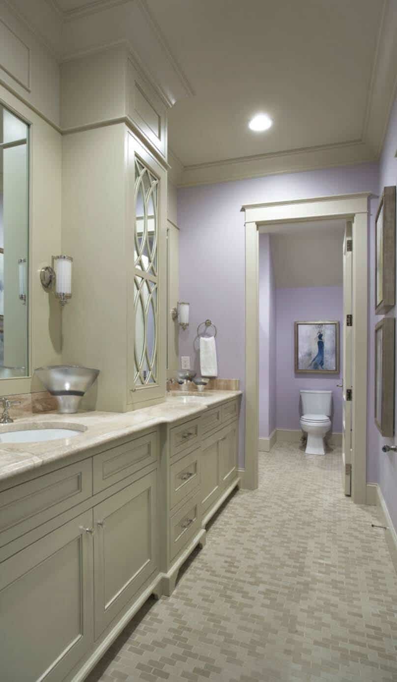 waterfront-house-traditional-bathroom