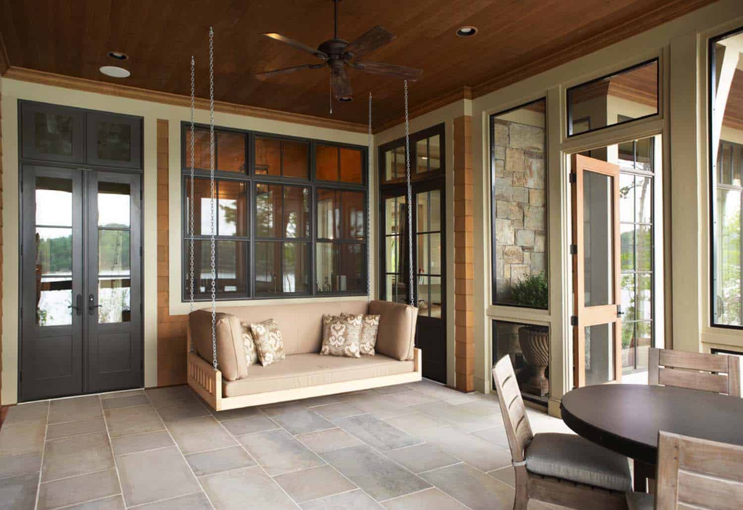 waterfront-house-traditional-patio