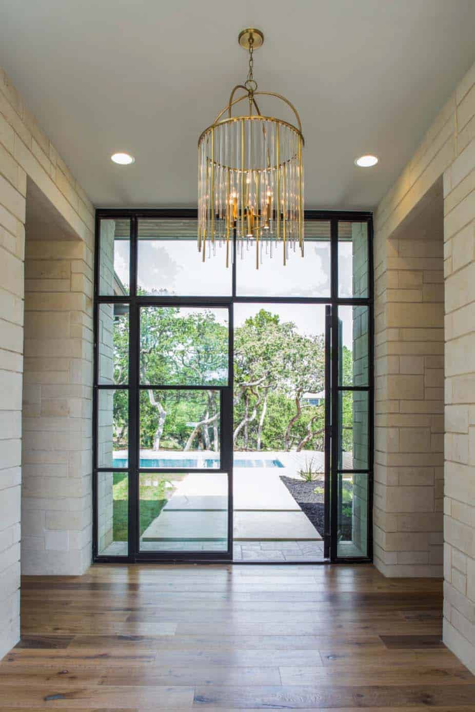 contemporary-entry