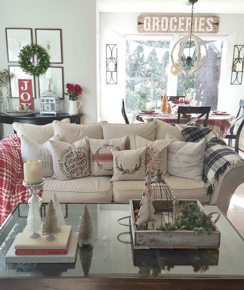 farmhouse-inspired-christmas-decorated-family-room