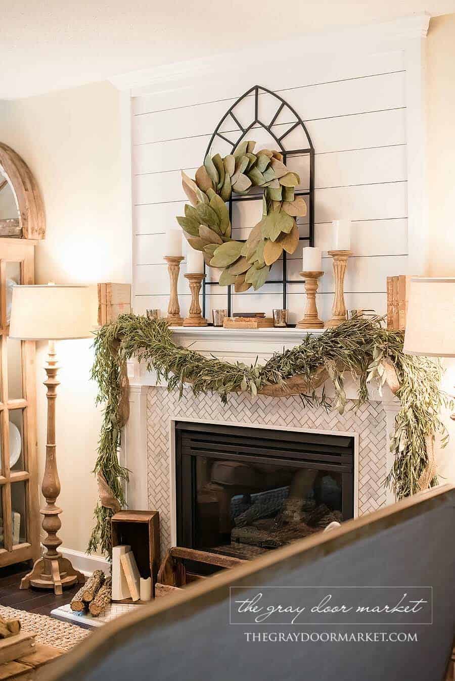 farmhouse-inspired-natural-christmas-decor