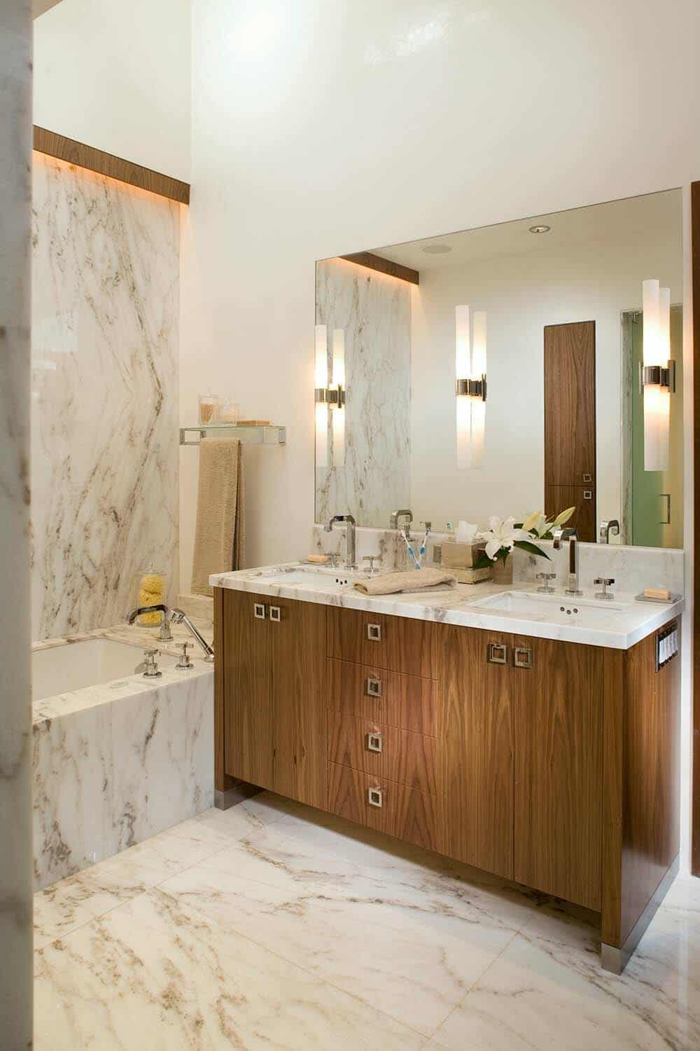 ranch-contemporary-bathroom