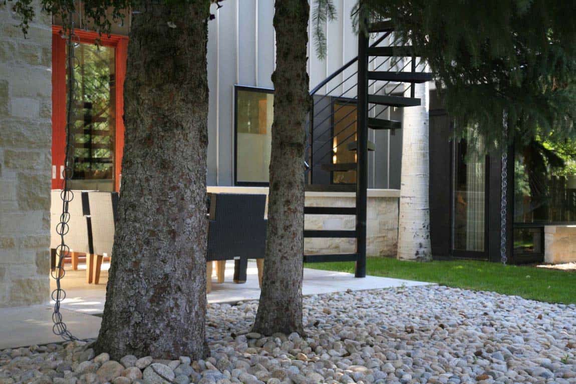 ranch-contemporary-patio