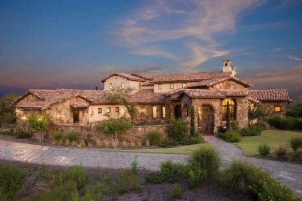 featured posts image for Old world hacienda offers timeless design features in Austin, Texas