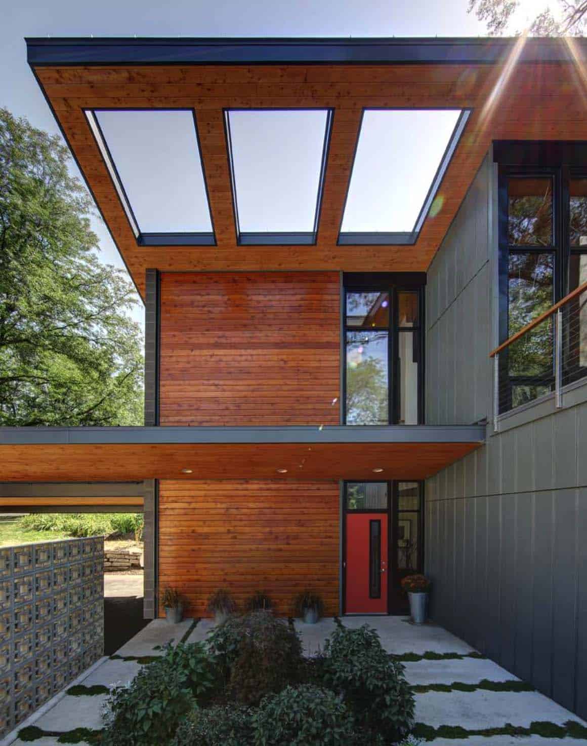 courtyard-house-contemporary-exterior