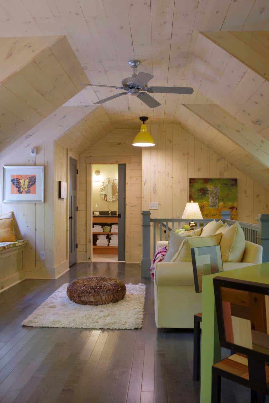 cottage-rustic-living-room