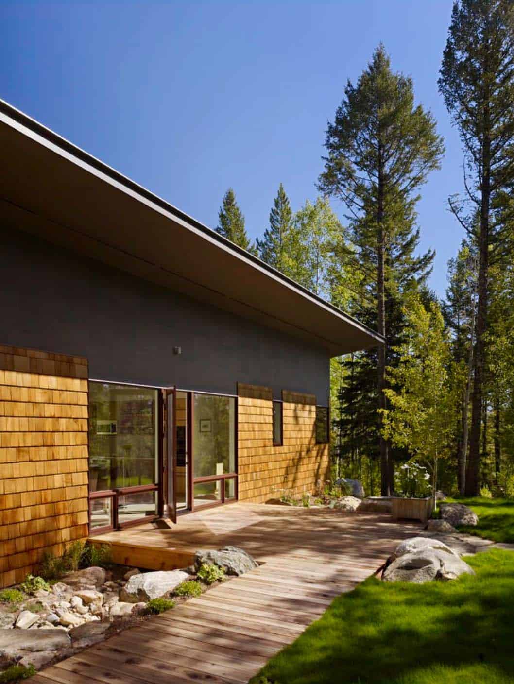 guest-house-contemporary-exterior
