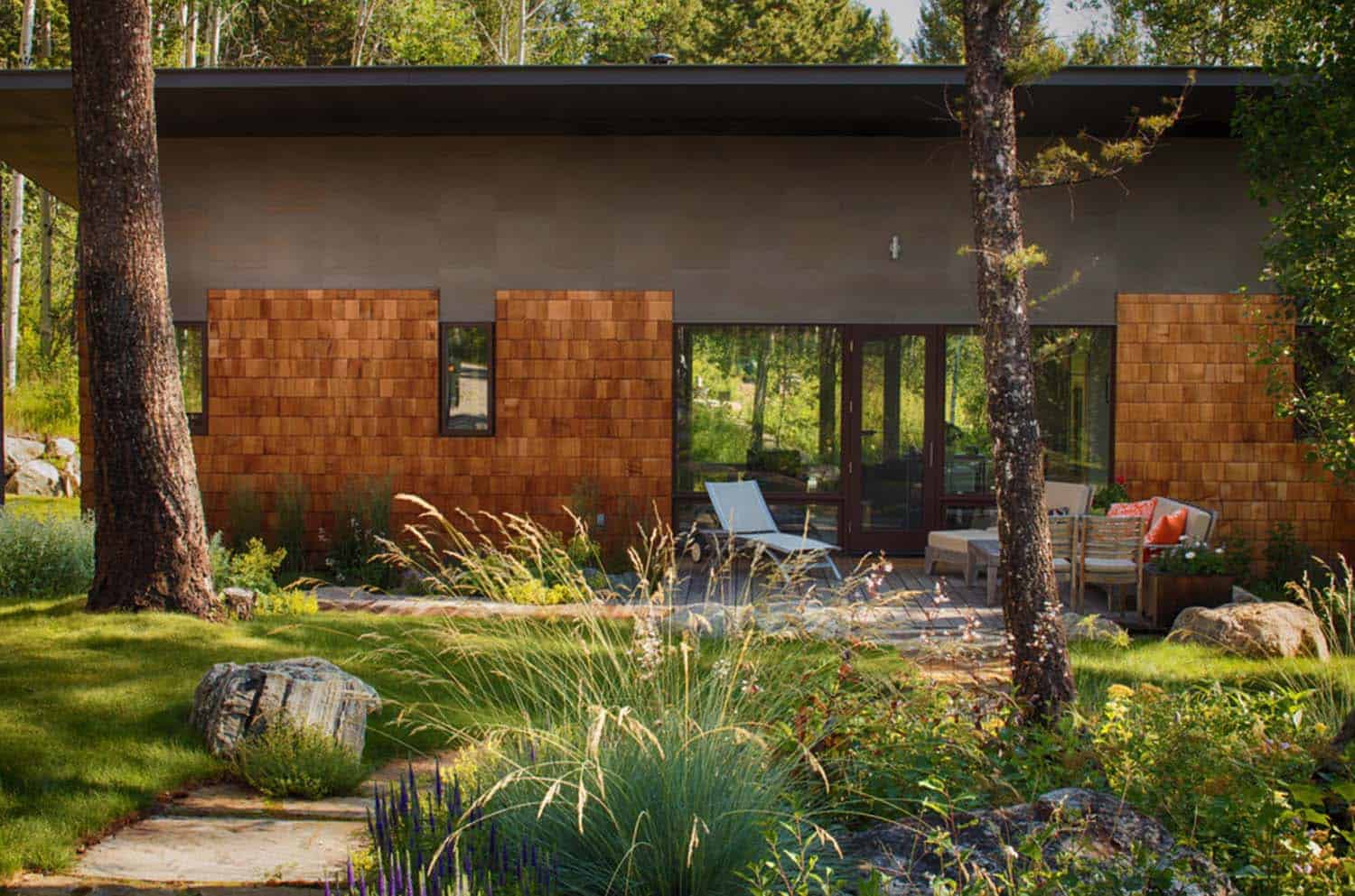 guest-house-contemporary-exterior