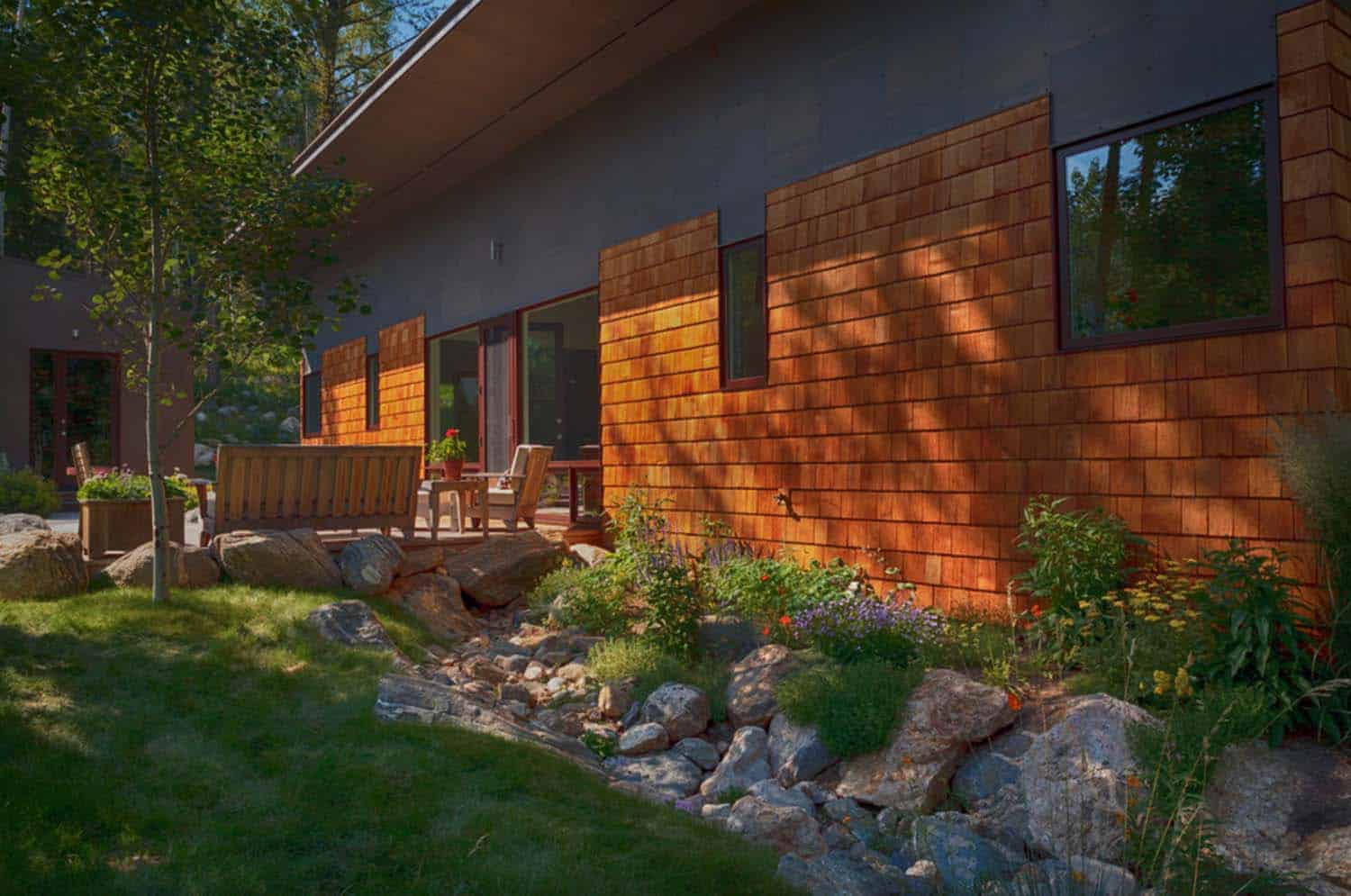 guest-house-contemporary-exterior