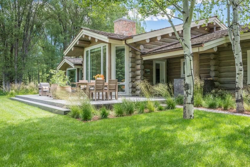 rustic-log-cabin-exterior