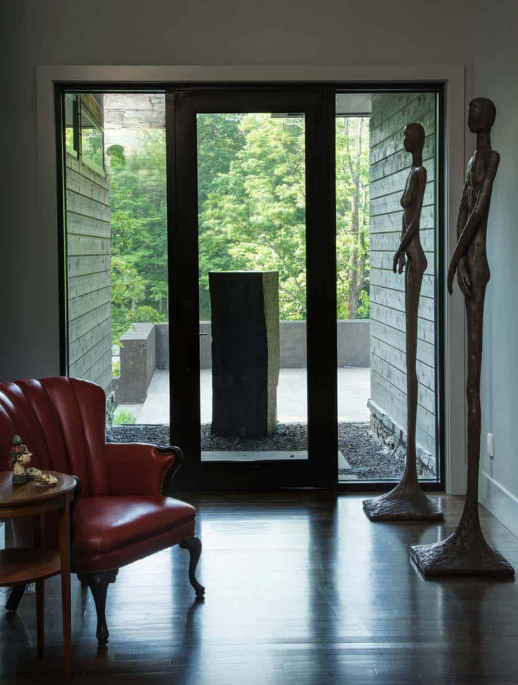 contemporary-hall