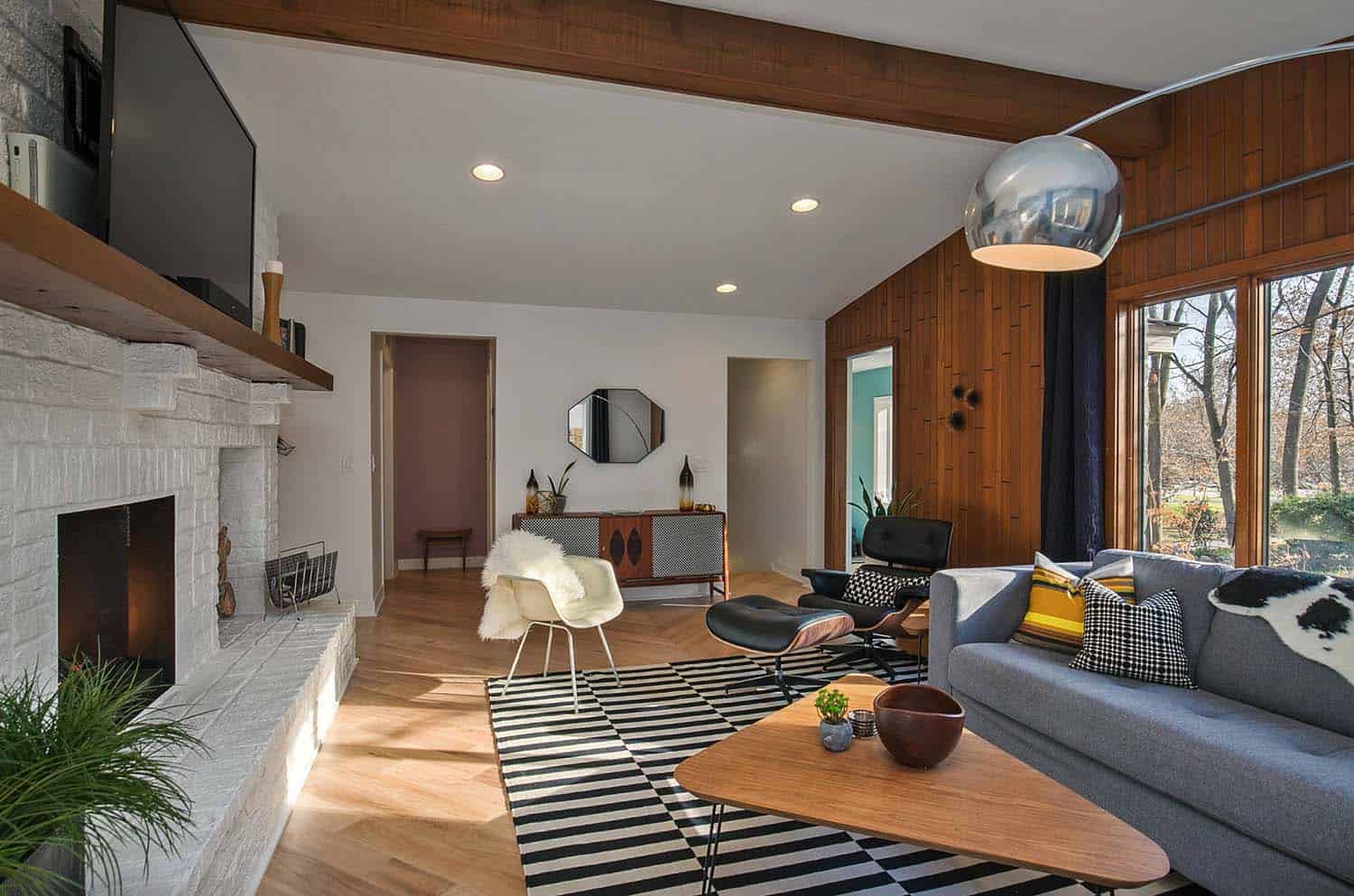 mid-century-modern-family-room