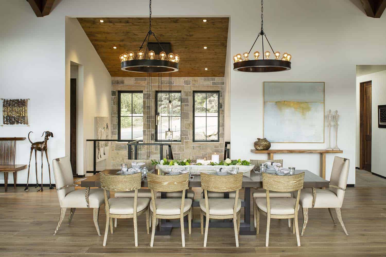 mountain-modern-home-dining-room