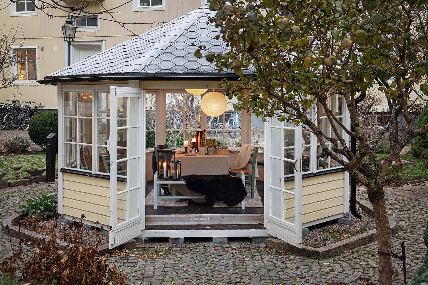 scandinavian-apartment-building-landscape-gazebo