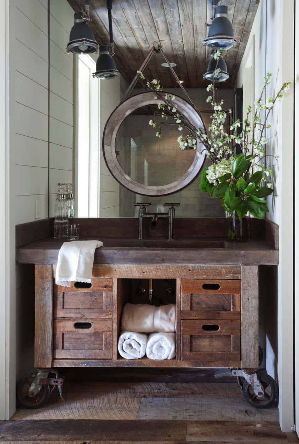 farmhouse-bathroom