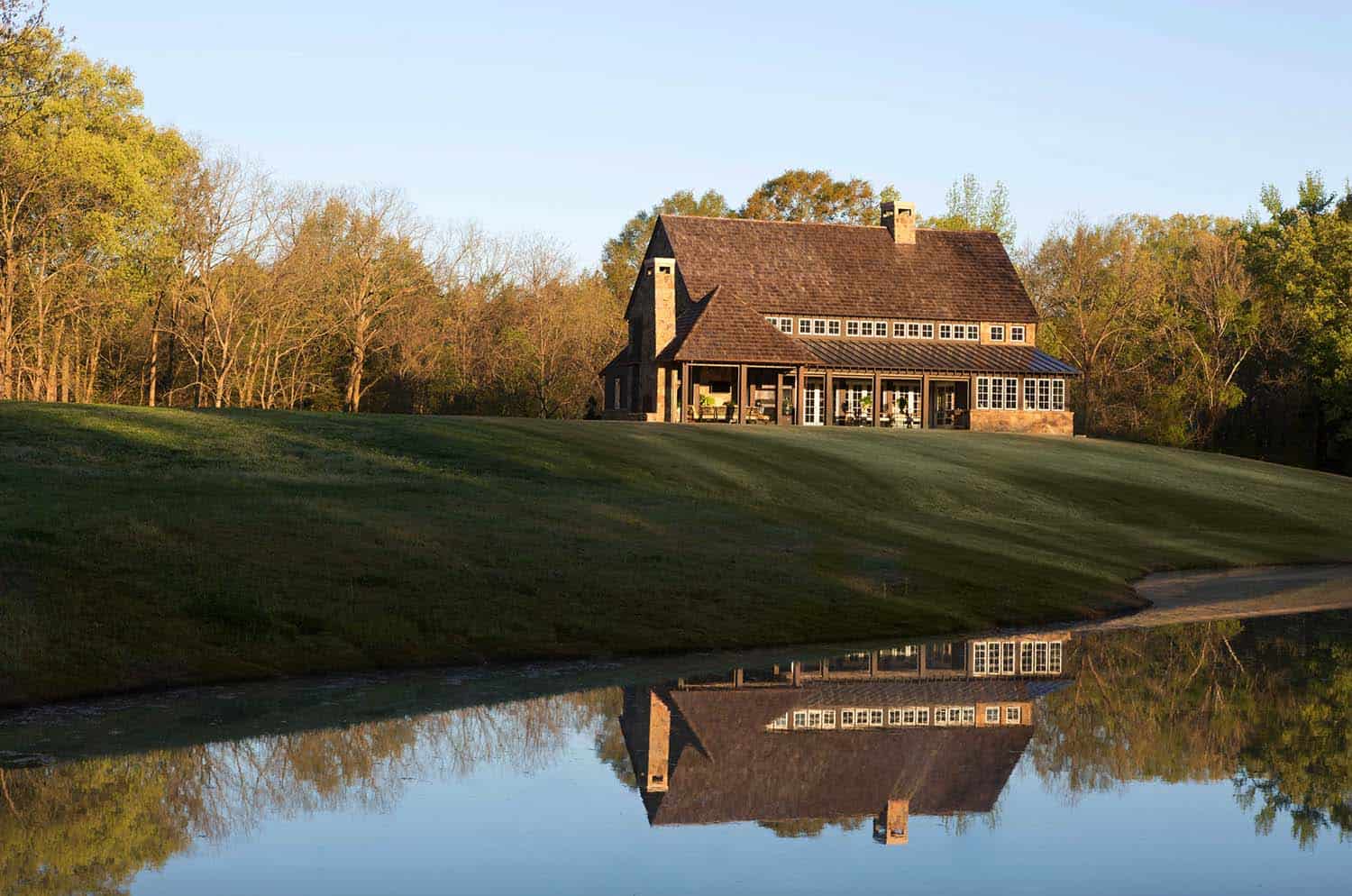 party-barn-farmhouse-exterior