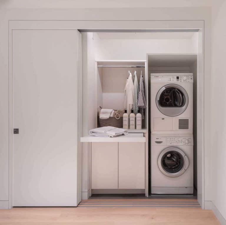 45 Functional And Stylish Laundry Room Design Ideas To Inspire