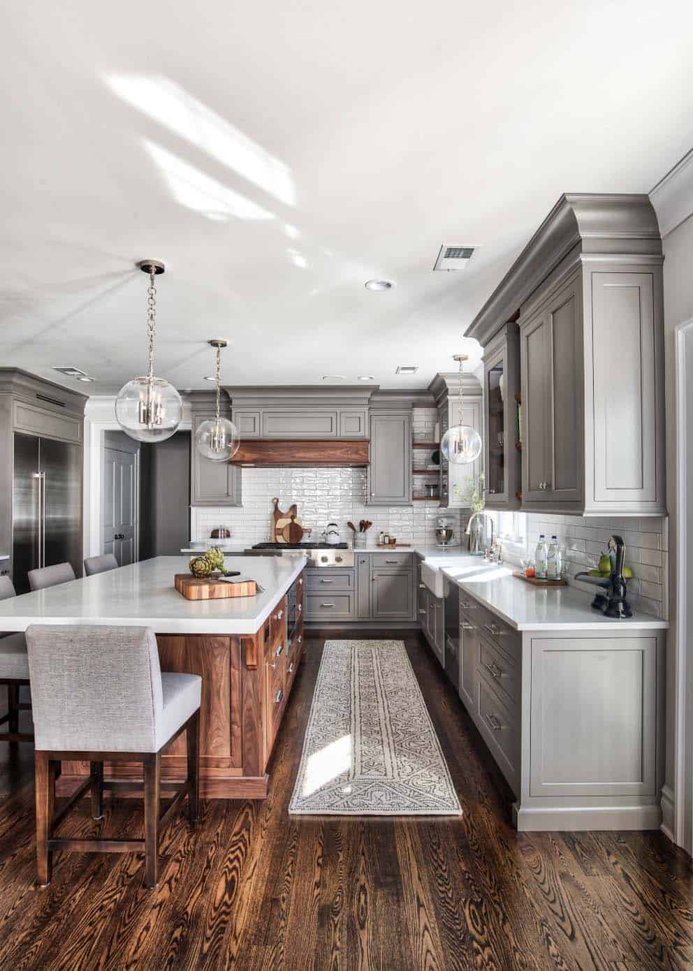 transitional-style-kitchen