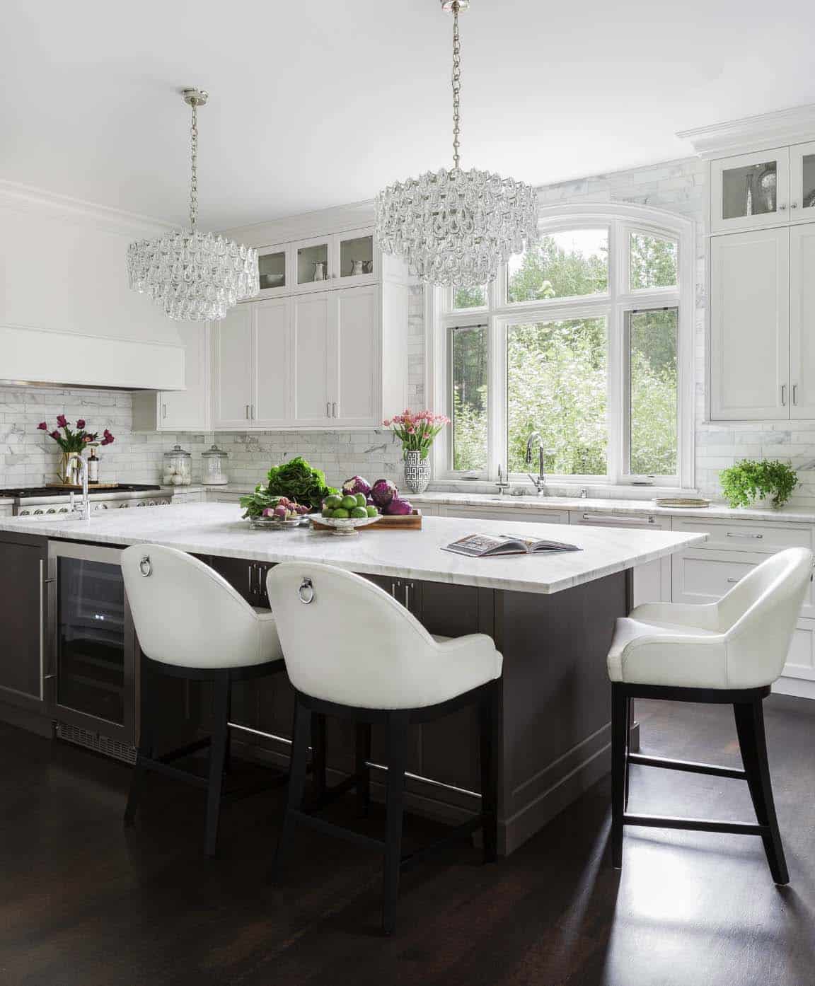 transitional-style-kitchen