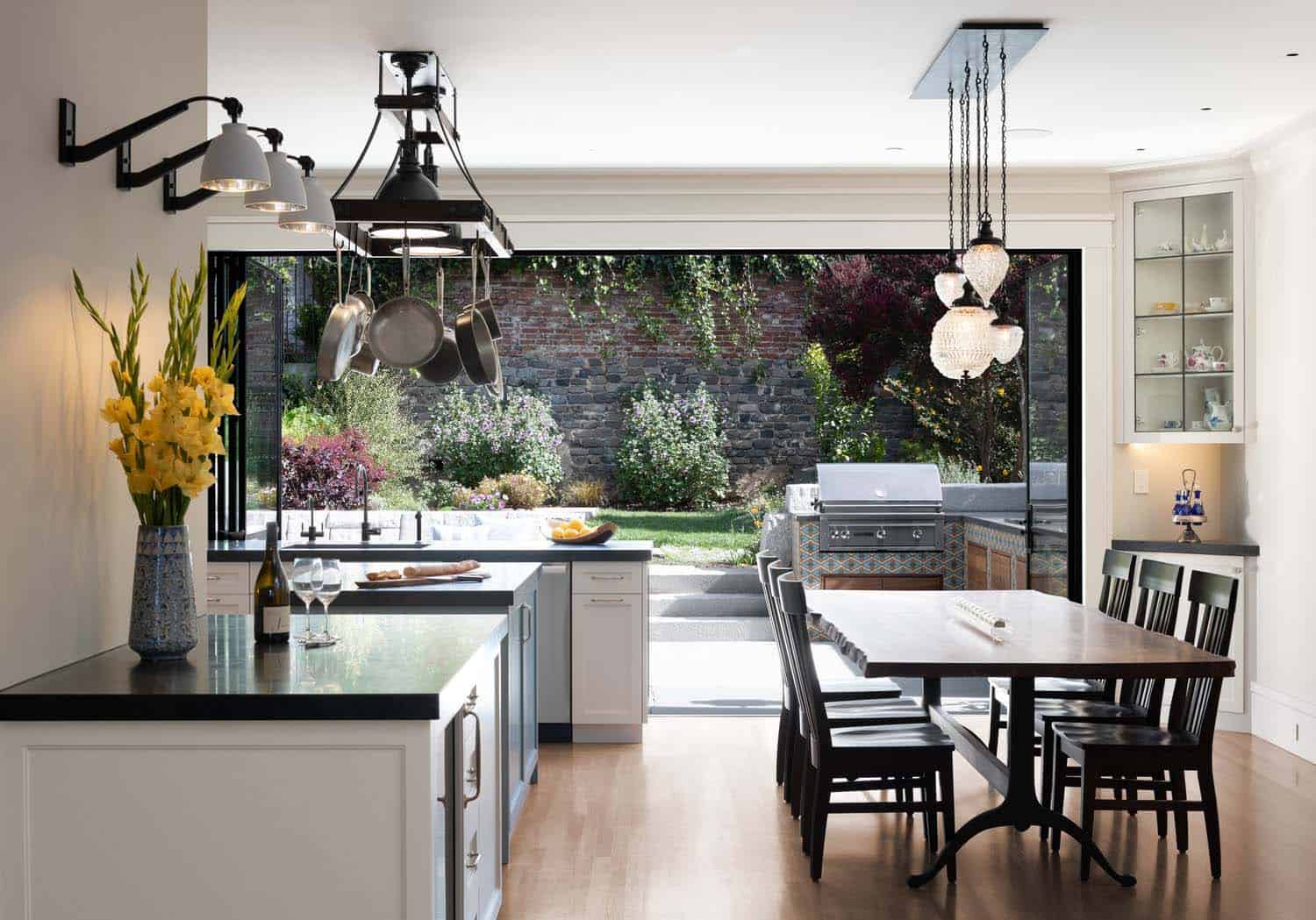 transitional-dining-room