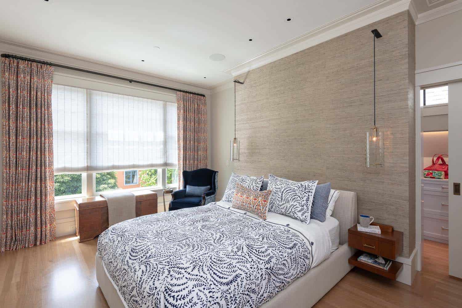 transitional-bedroom