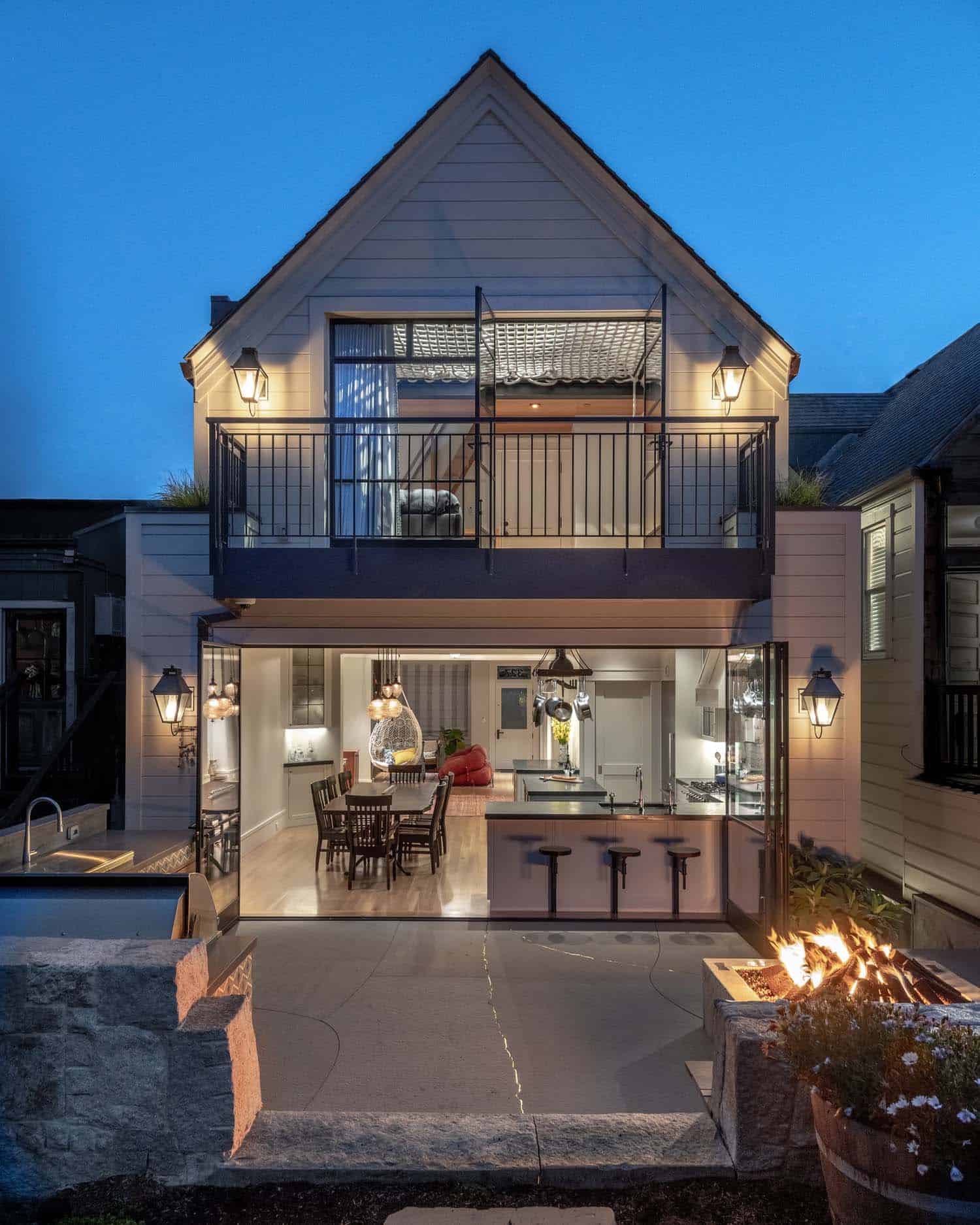 edwardian-cottage-exterior-deck