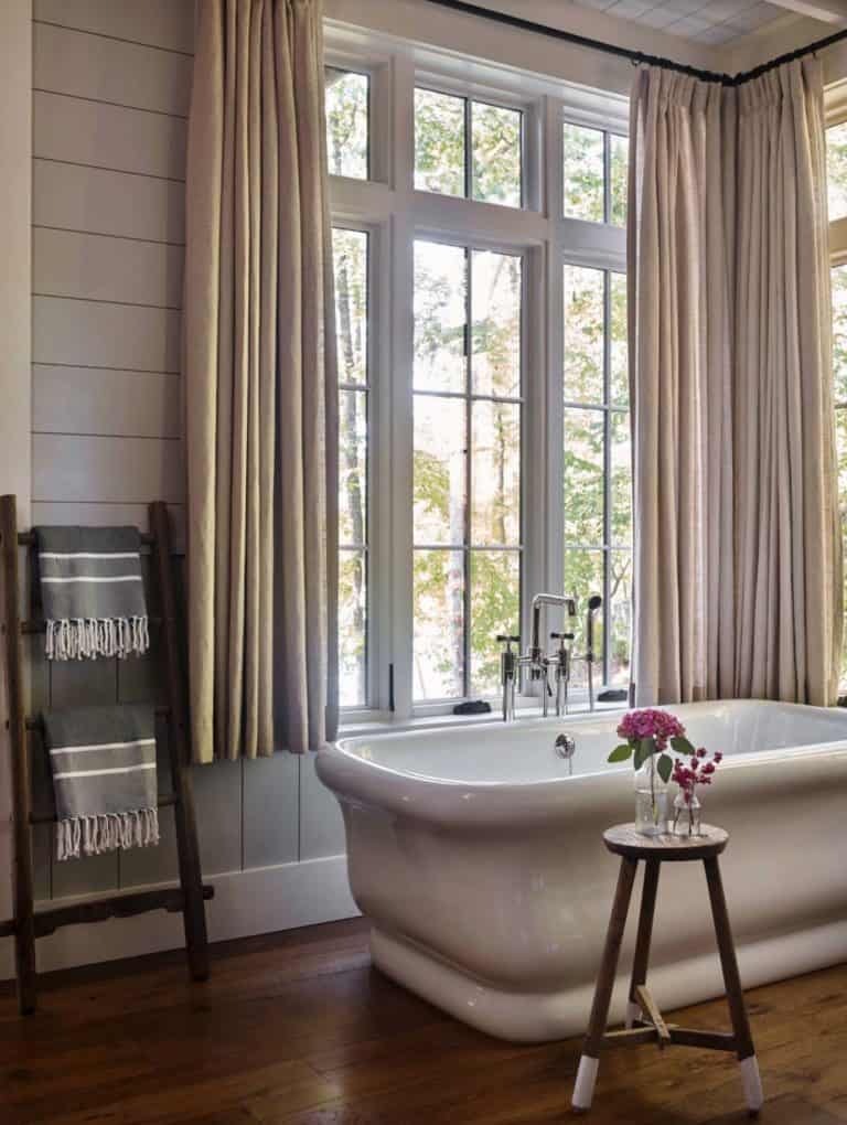 Whimsical lakeside cottage retreat with cozy interiors on Lake Keowee