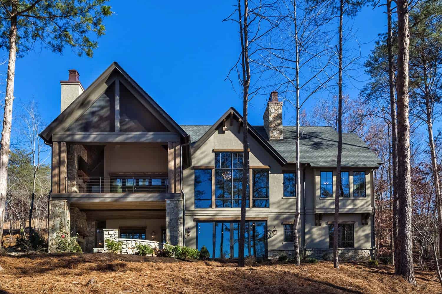 rustic-lakefront-retreat-exterior