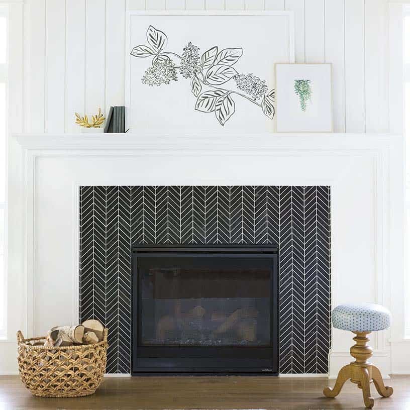 farmhouse-style-living-room-fireplace