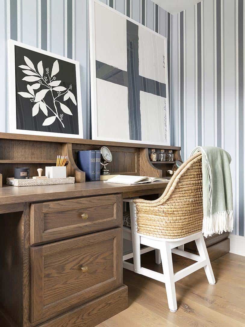 farmhouse-style-home-office