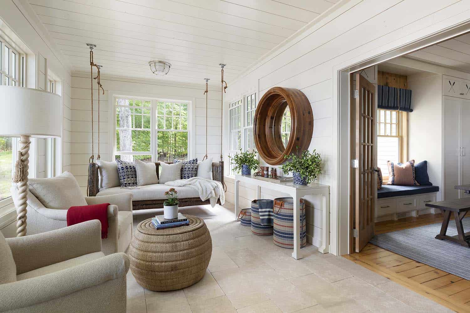 dreamy-beach-style-sunroom