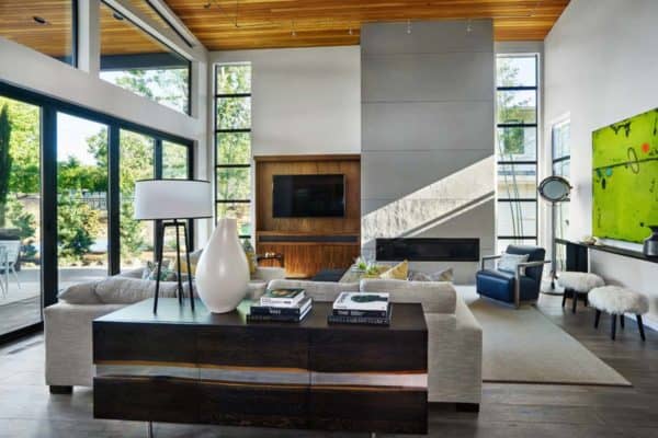 featured posts image for See inside this phenomenal house in Oregon with luminous living spaces