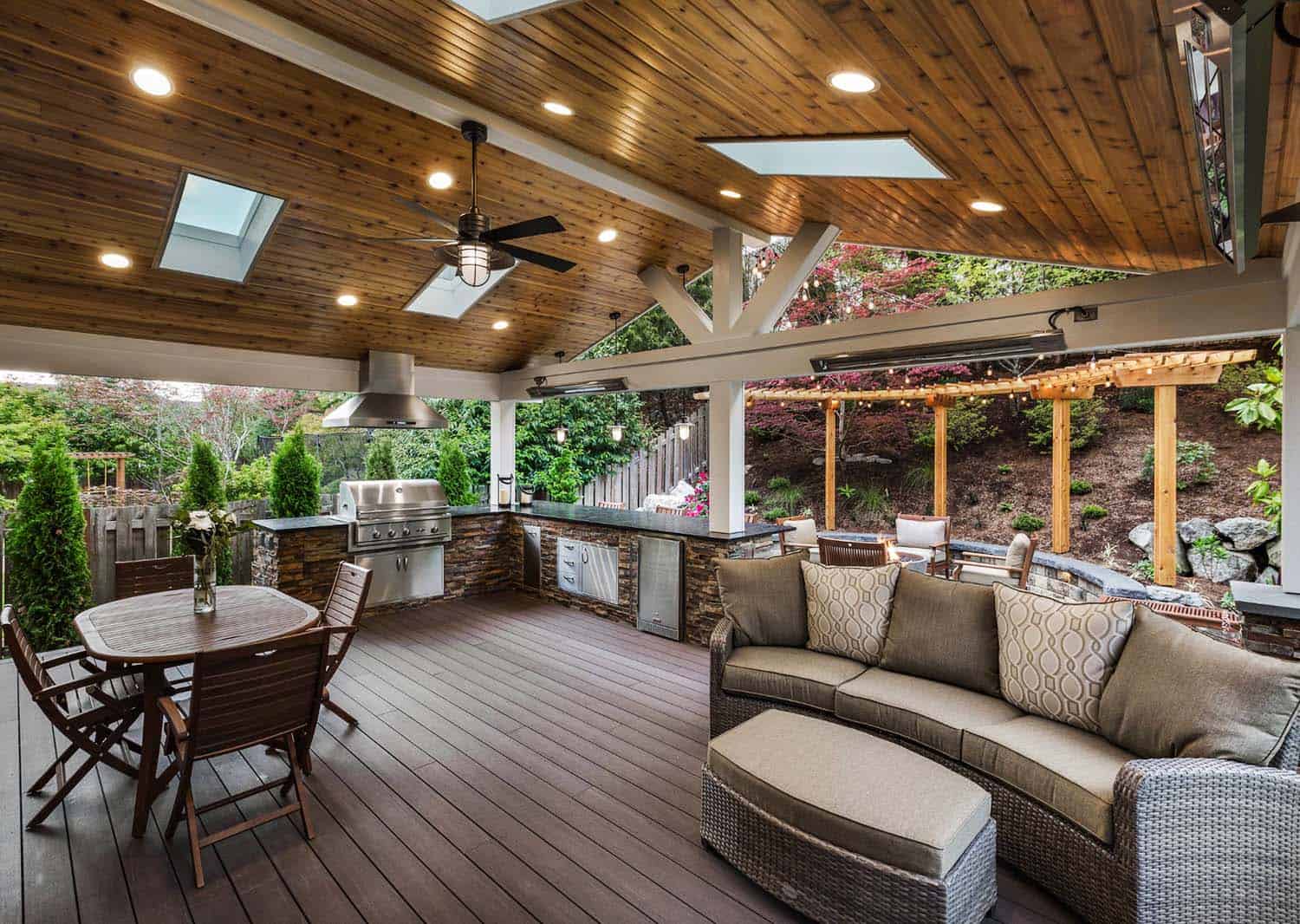 outdoor-kitchen-dining-design