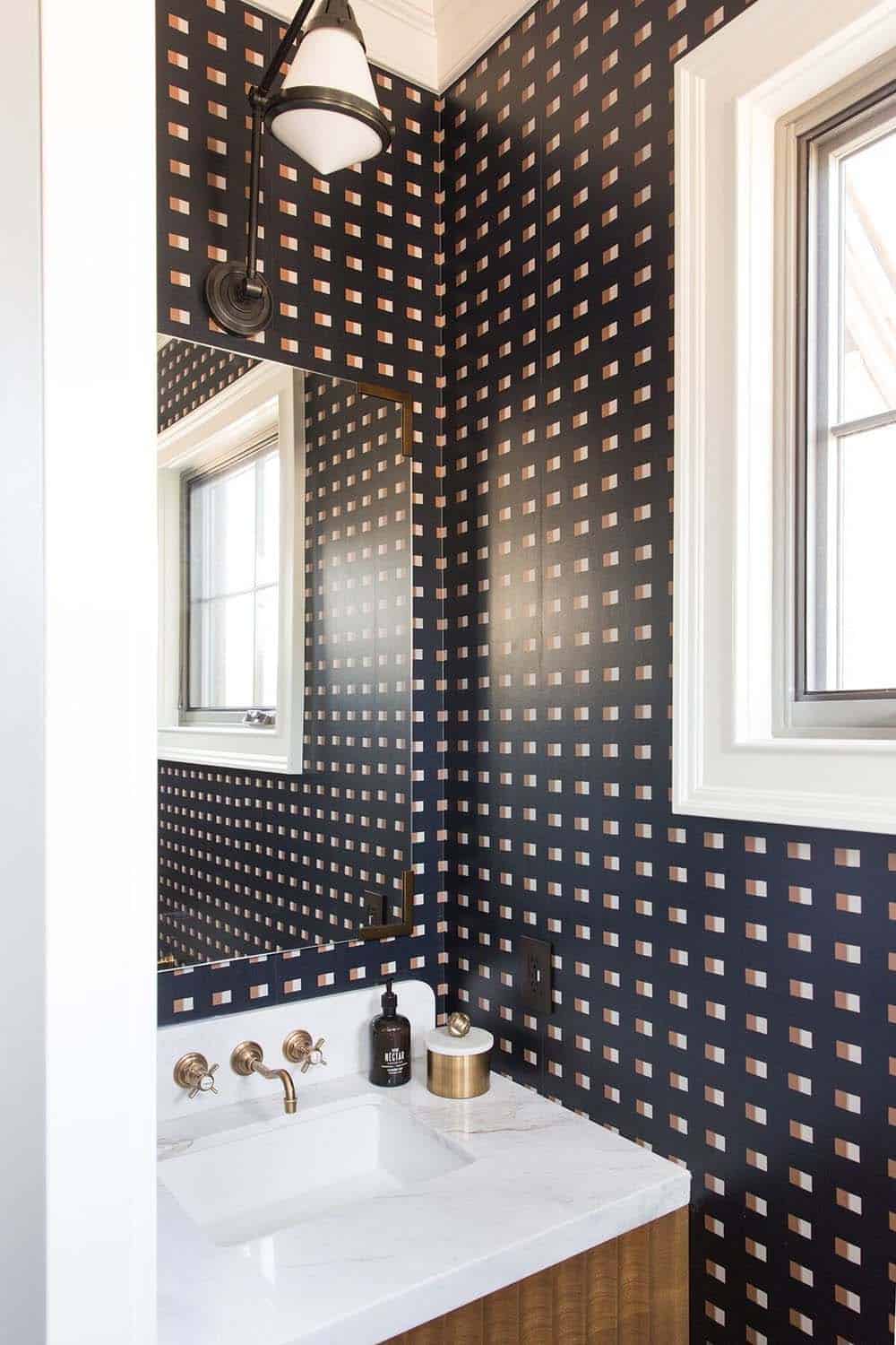farmhouse-style-bathroom