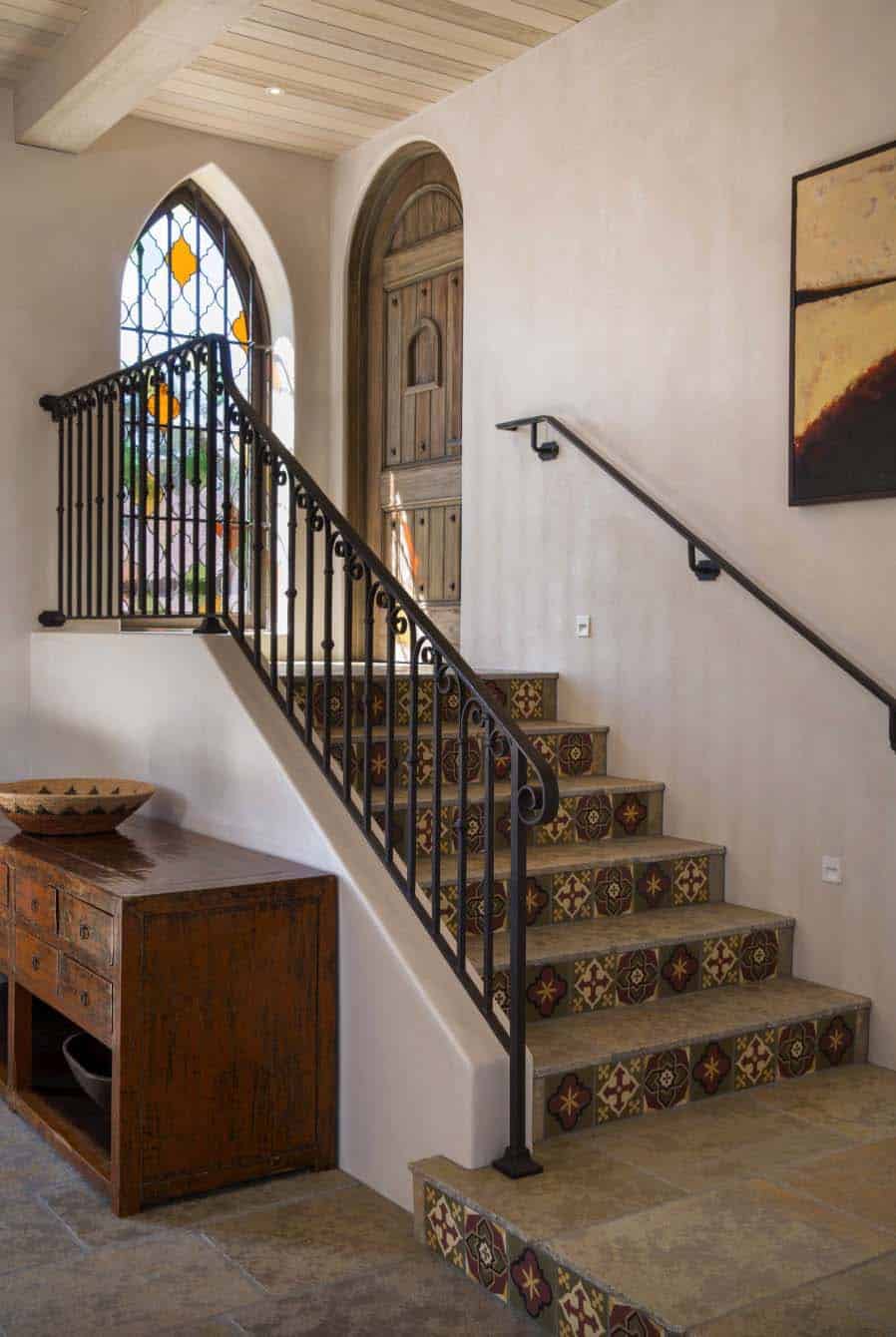 mediterranean-staircase