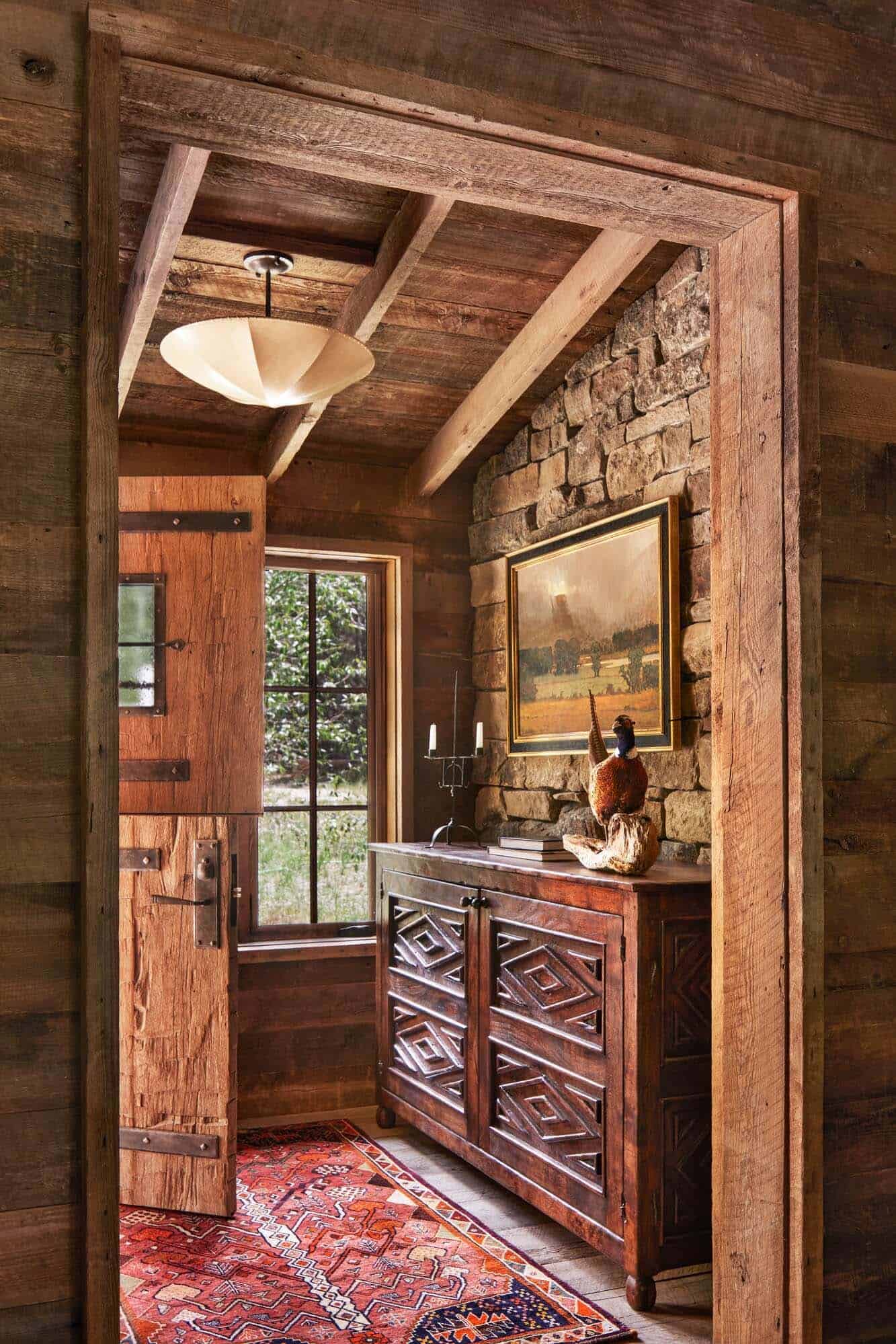 rustic-ranch-entry