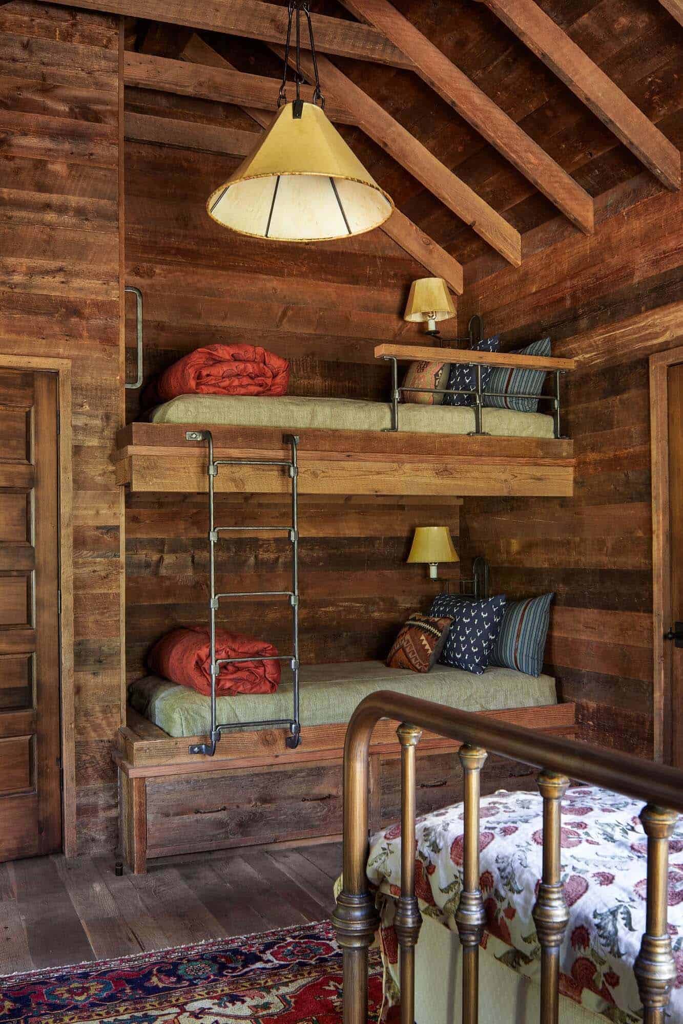 rustic-bunk-bedroom