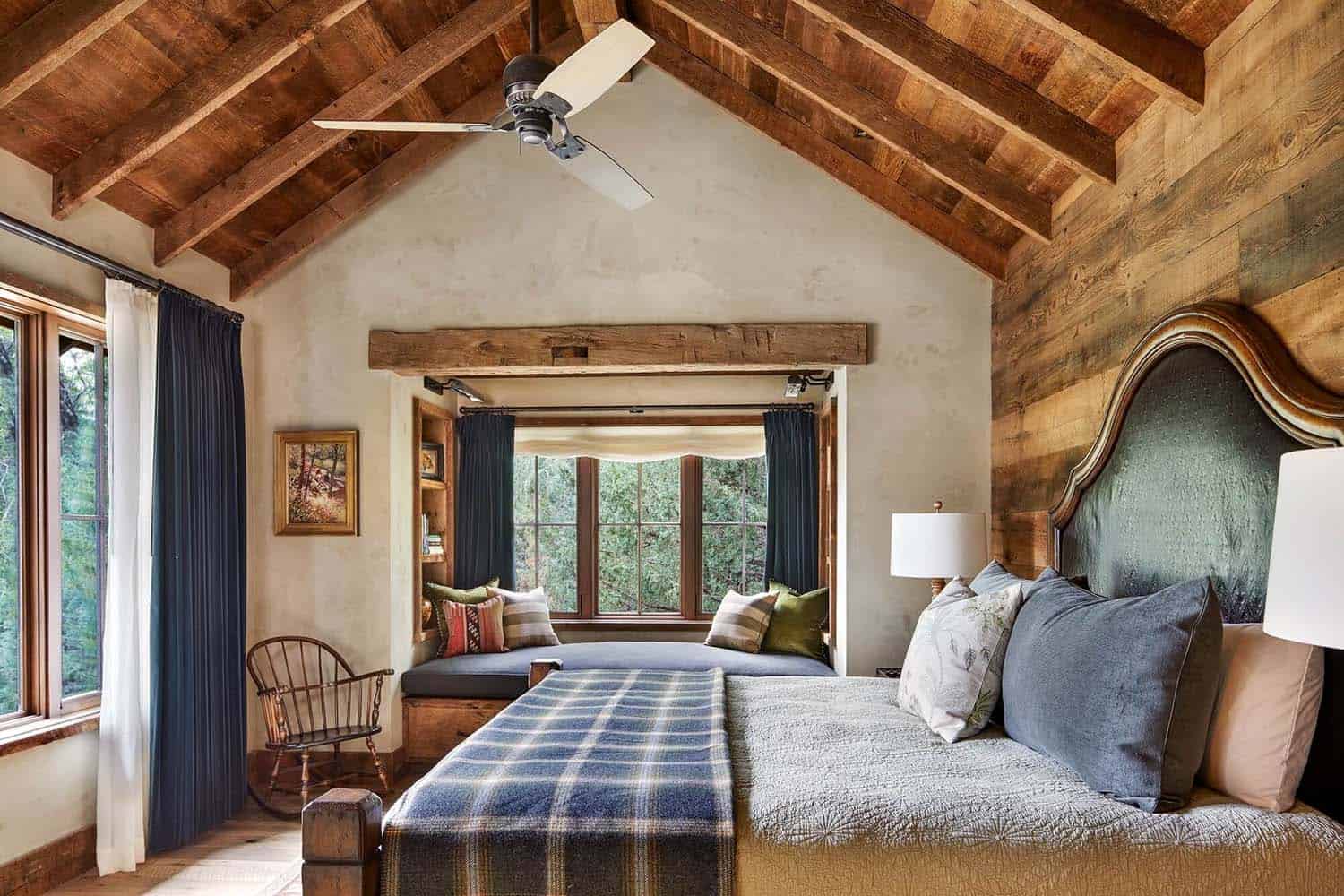 rustic-bedroom