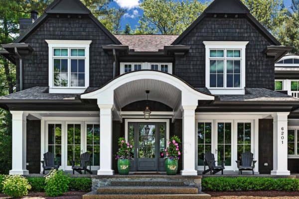 featured posts image for Beautiful cedar shake lake house with timeless appeal in Michigan